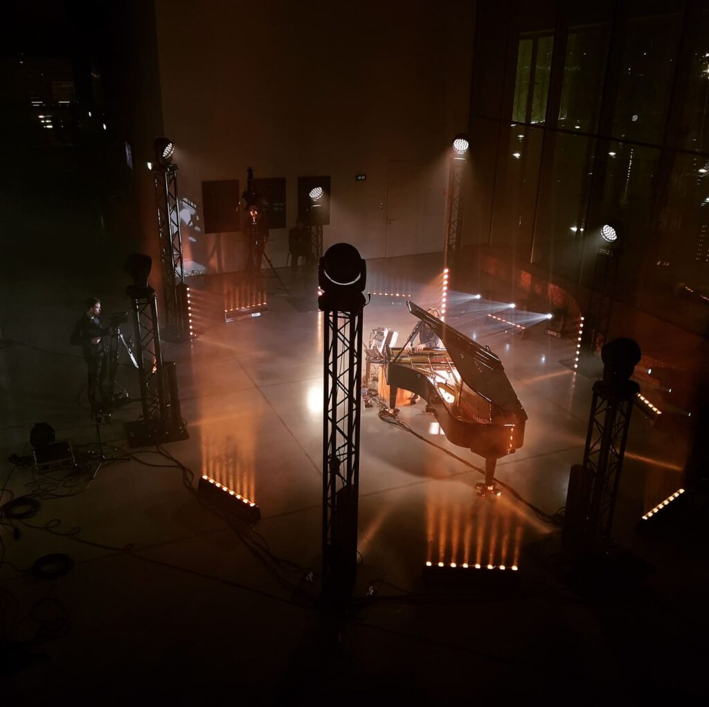 80FC2BA5 251B 4A81 AF72 DEFBD930F3E8